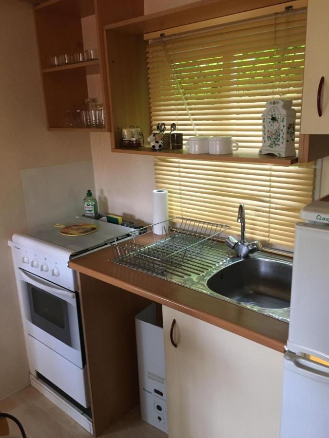 Mobile Home Avec Parking Шорж Экстерьер фото