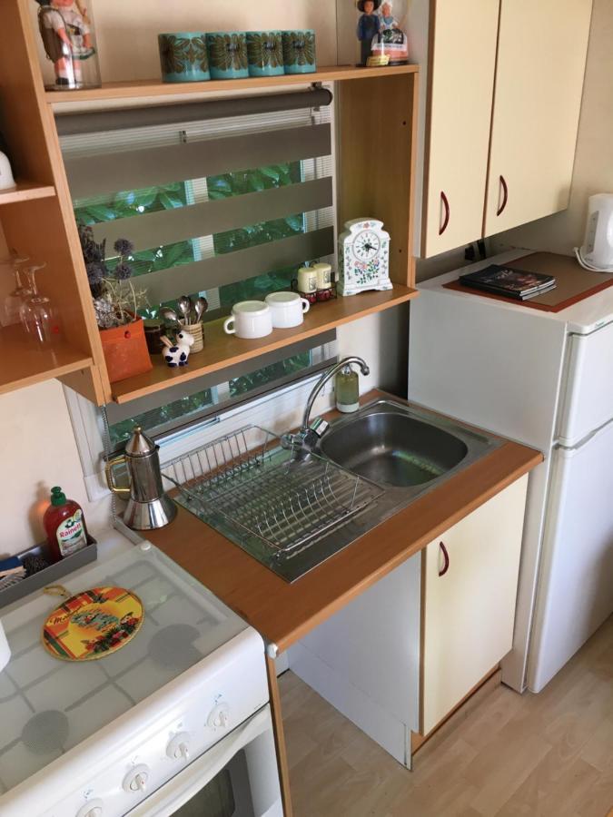 Mobile Home Avec Parking Шорж Экстерьер фото