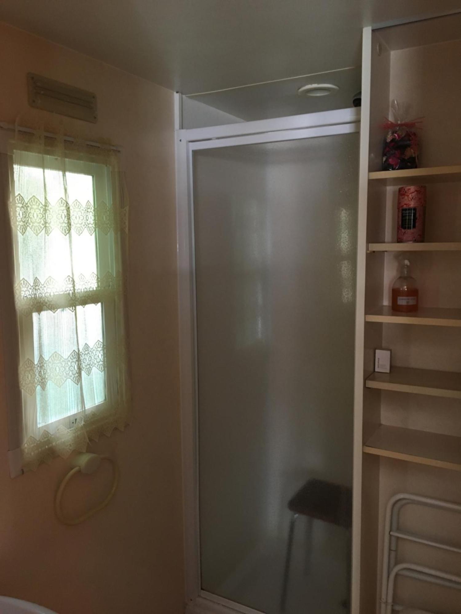 Mobile Home Avec Parking Шорж Экстерьер фото